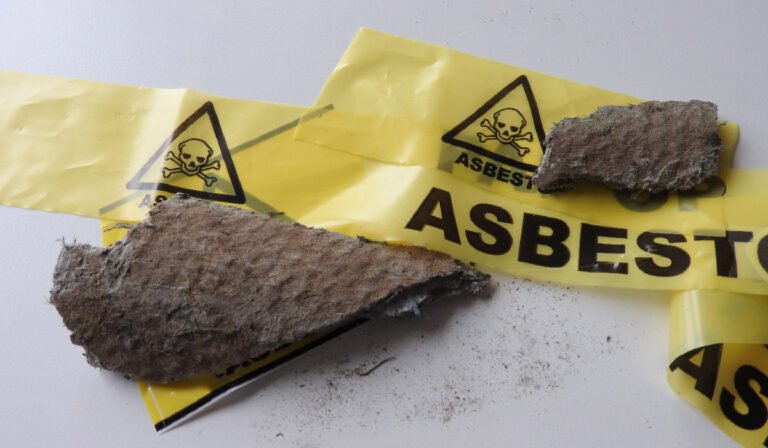 Asbestlint Danger: The Hidden Threat in Old Buildings Asbestlint